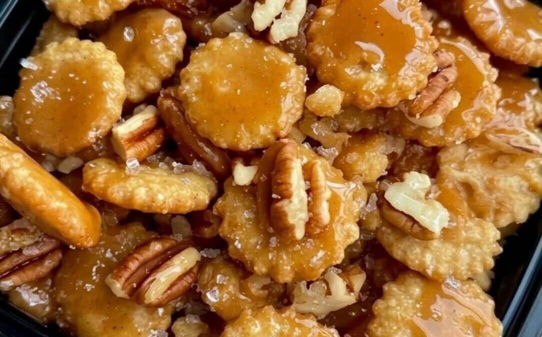 Salted Caramel Pecan Ritz Cracker Crunch